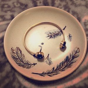 Gold/green gem thin bangle